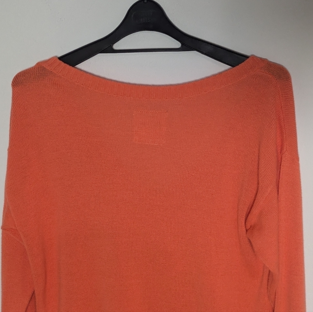 Hollister Women Orange V-Neck Sweater Long Sleeve Logo Hi-Low Size M EUC - Picture 6 of 11